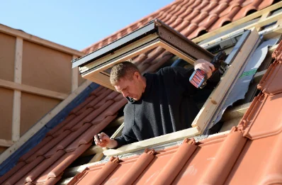 Pose de fenêtres de toit Velux à Esnon